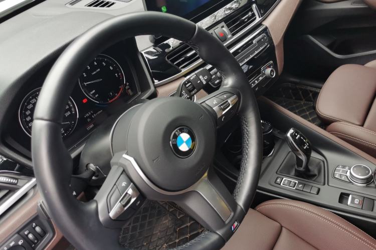 Used BMW X1 2022 sDrive25Li Leading Model
