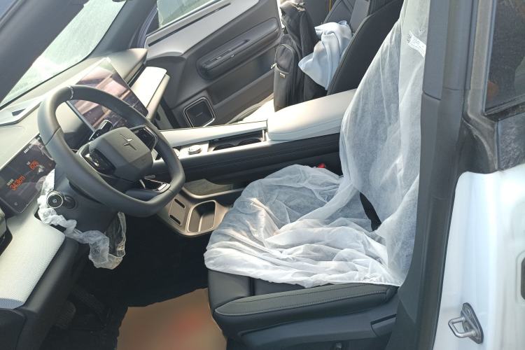 Used Polestar 4 2023 Dual-Motor Long-Range PLUS