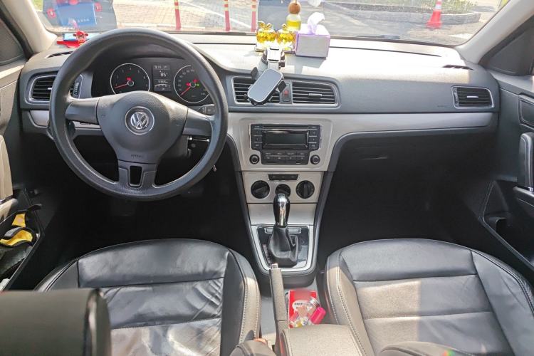 Used Volkswagen Lavida 2013 Revised Version 1.4 TSI DSG Comfort Edition
