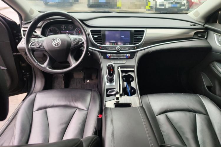 Used Buick LaCrosse 2019 28T Luxury Version Center Console