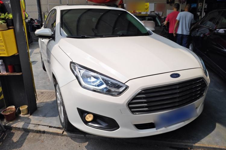 Used Ford Escort 2017 Happiness Edition 1.5L Automatic Fashion Version