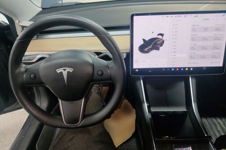 Used Tesla Model 3 2019 Standard Range Rear-Drive Upgraded Version Center Console