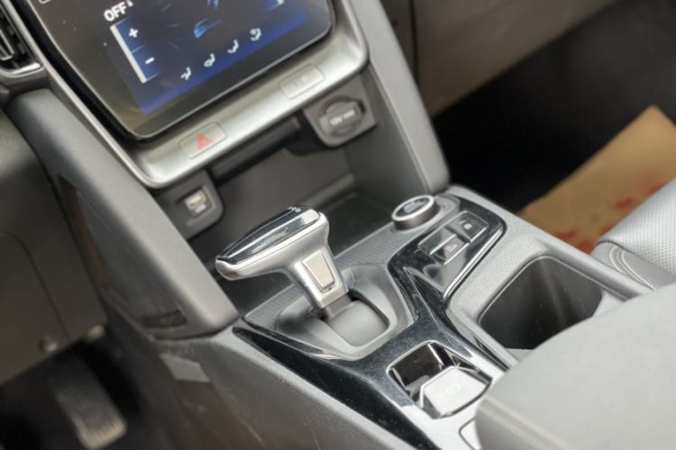 Used Hyundai ix35 2021 2.0L Automatic 2WD GLS Leading Edition Interior 5
