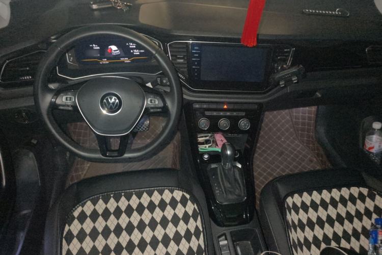 Used Volkswagen T-ROC 2021 280TSI DSG Two-Wheel Drive Comfort Connect Edition
