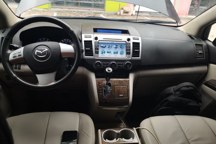 Used Mazda 8 2013 2.5L Ultimate Edition
