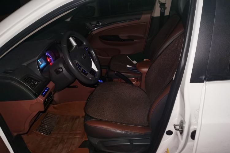 Used BYD Surui 2015 Revised Version 1.5L Automatic Luxury Edition
