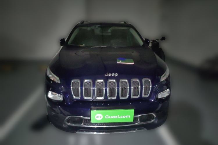 Used Jeep Cherokee 2016 2.4L Professional Smart Version Front