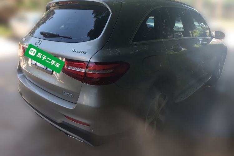 Used Mercedes-Benz GLC 2019 Facelift GLC 260 L 4MATIC Luxury Model Rear Right 45 Deg