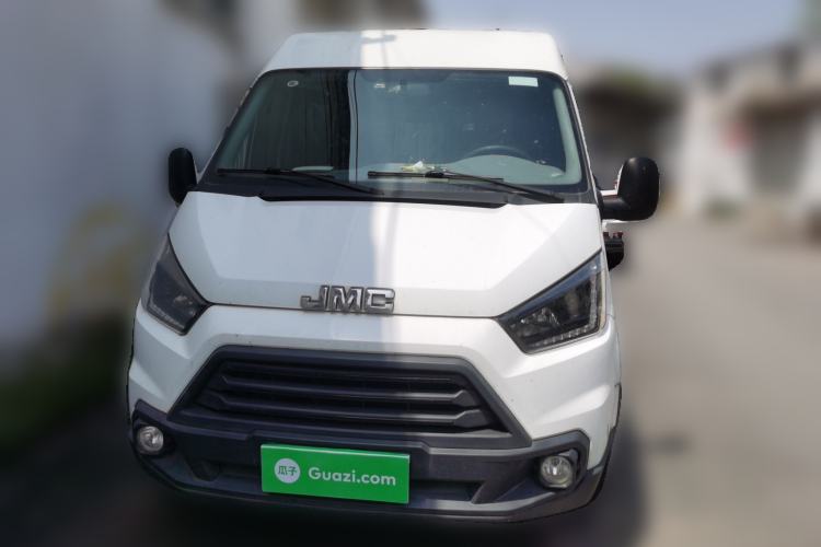 Used JMC Transit 2019 2.8T Commercial Version Long Wheelbase Mid-Roof 6-Seater Rear Single Tire China VI Emission Standard – JX493 Front