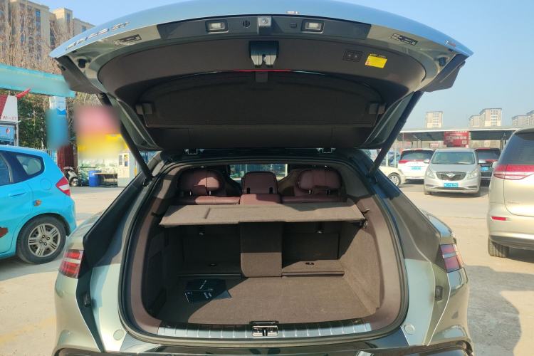 Used Denza Z9GT 2024 1100 4x4 Ultra First Edition Trunk