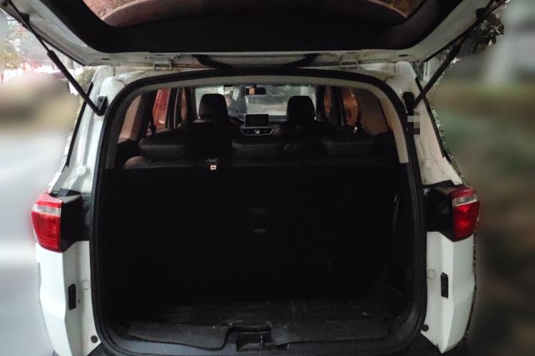 Used Wuling Hongguang S3 2018 1.5T Manual Comfort Model China V Standard
