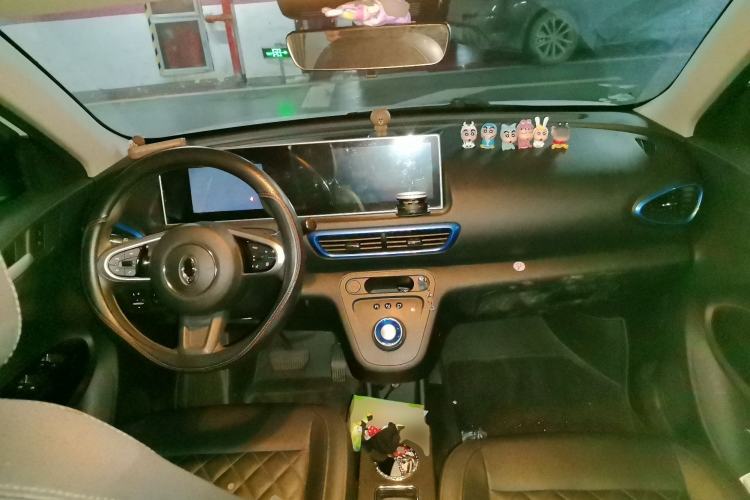 Used ORA White Cat 2020 401 km Flagship Version Center Console