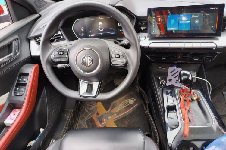 Used MG 5 2021 180 DVVT CVT Youth Luxury Edition

