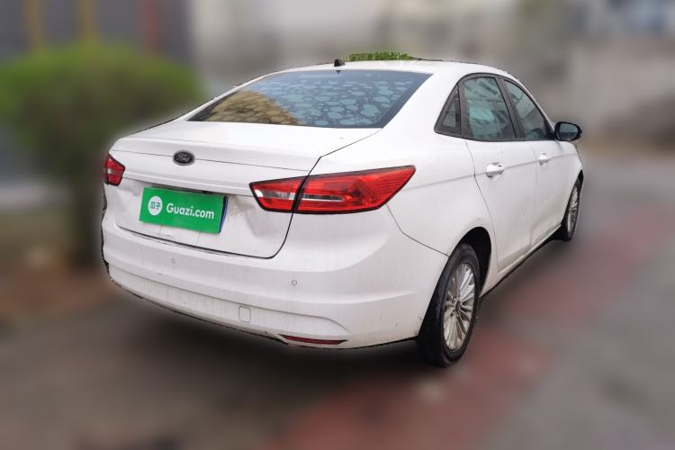 Used Ford Escort 2015 1.5L Manual Comfort Model Rear Right 45 Deg