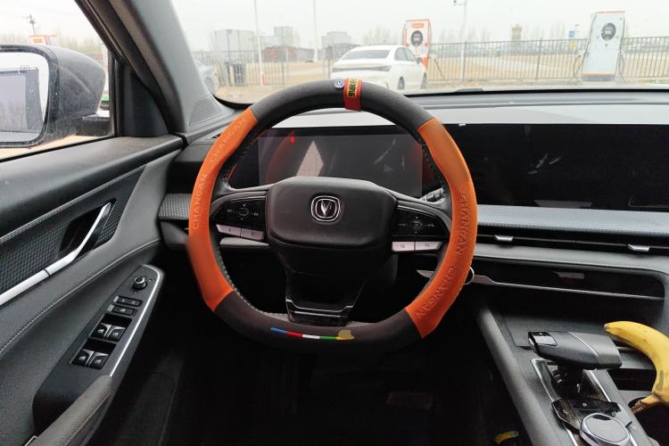 Used CHANGAN CS75 PLUS 2022 2nd Generation 1.5T Automatic Prestige Version Steering Wheel