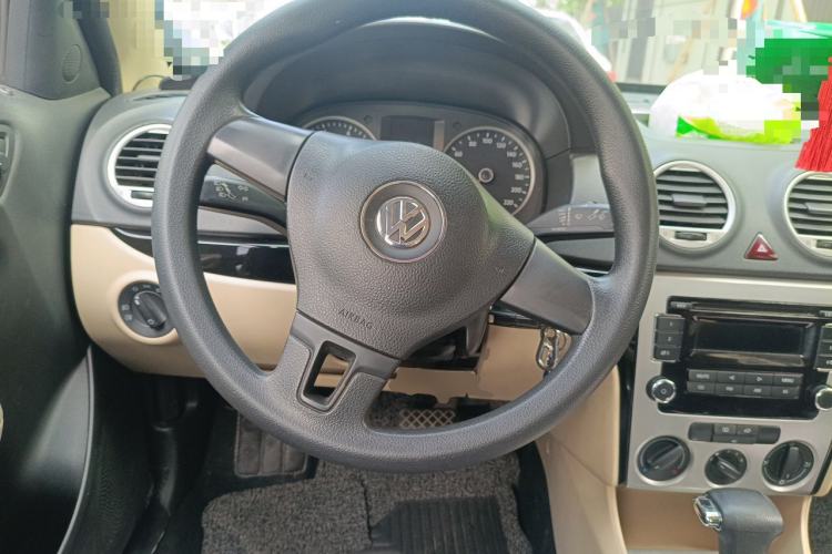 Used Volkswagen Lavida 2011 1.6L Automatic PinYou Edition
