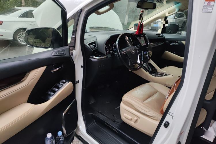 Used Toyota Alphard 2015 3.5L Luxury Edition