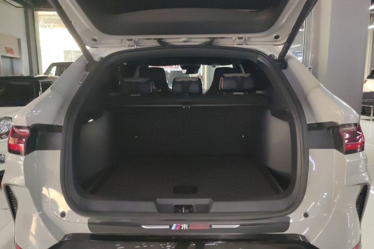 Used BYD Song PLUS New Energy 2023 Champion Edition EV 520KM Prestige Model
