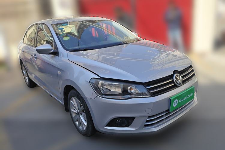 Used Volkswagen Jetta 2015 Zhuihui Edition 1.6L Manual Comfort Model Front Right 45 Deg