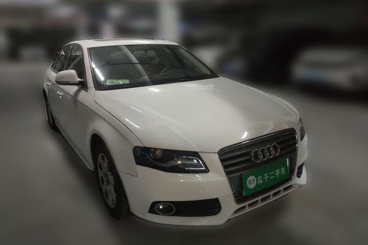 Used Audi A4L 2012 1.8 TFSI Automatic Comfort Model
