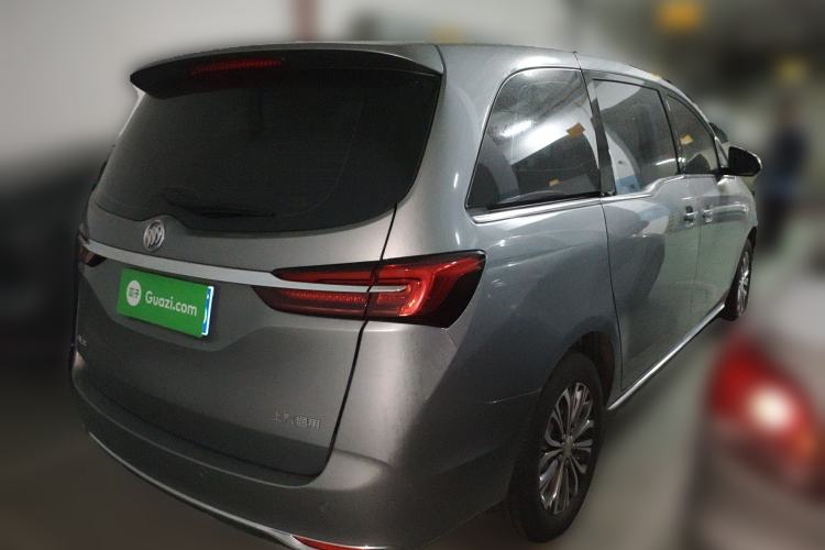 Used Buick GL8 2023 Land Executive Class Comfort Model
