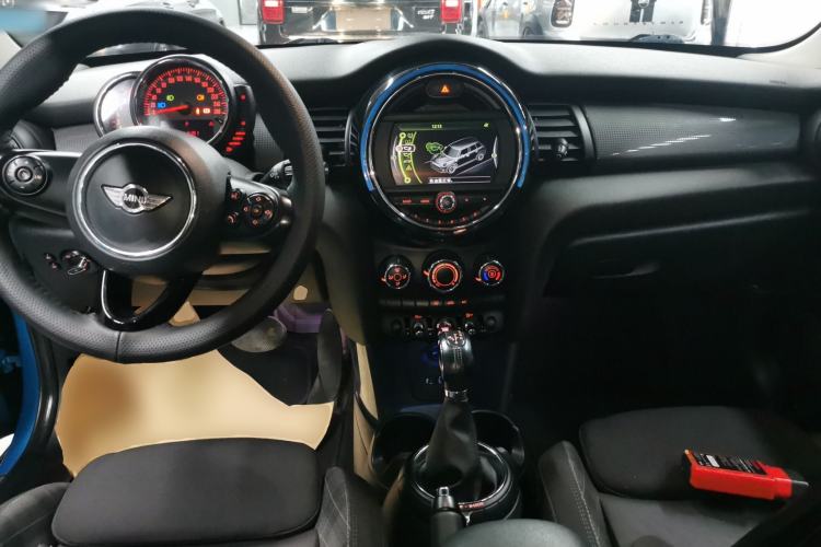 Used MINI 2016 1.5T COOPER Five-Door Edition