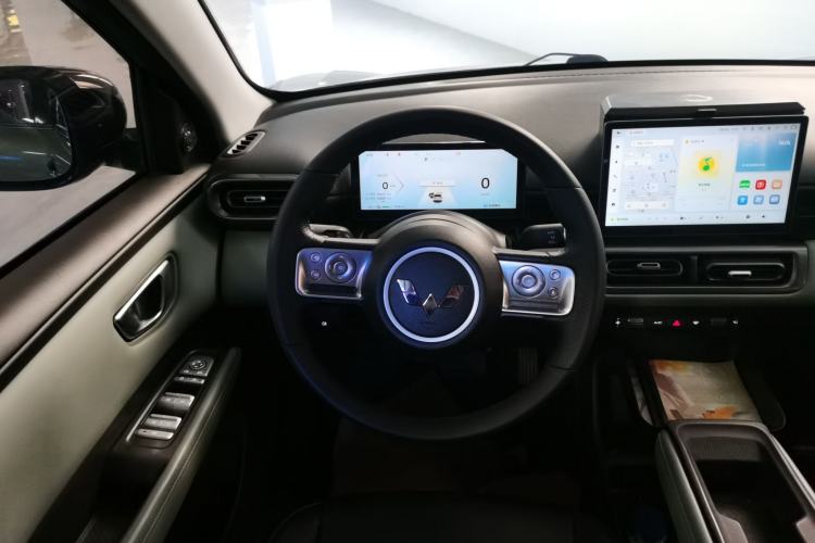 Used Wuling Bingo PLUS 2024 510 km Flagship Edition Four-Seater Version
