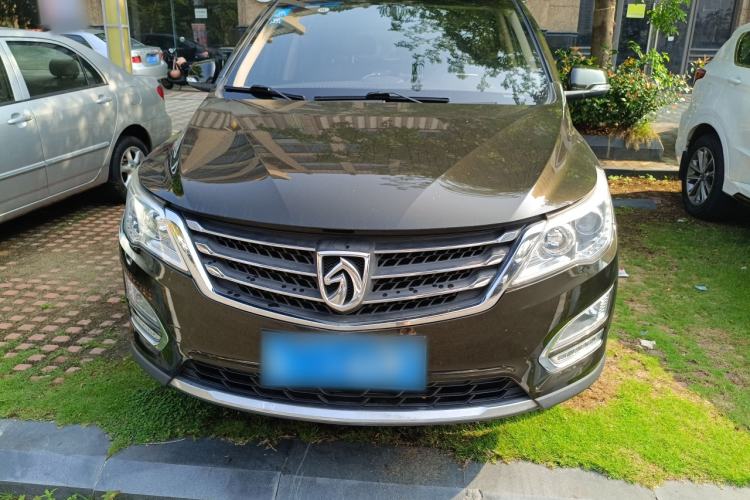 Used Baojun 560 2015 1.8L Manual Elite Edition
