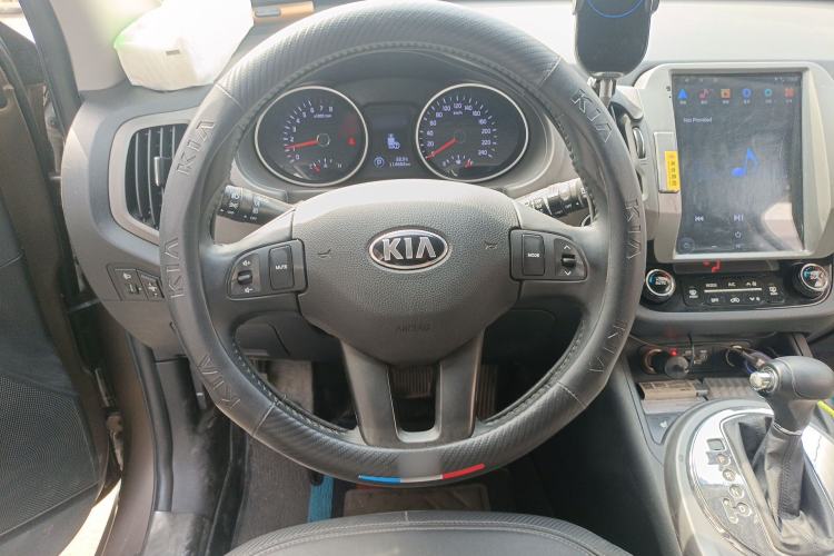 Used Kia Sportage R 2015 2.0L Automatic Two-Wheel Drive DLX Model Steering Wheel