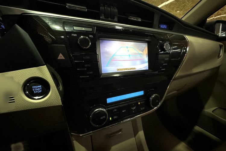 Used Toyota Corolla 2014 1.6L CVT GLX-i
