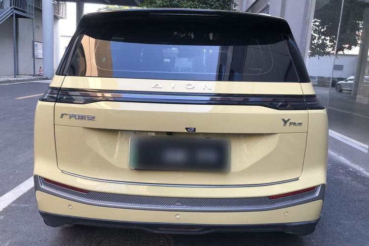 Used AION Y 2022 Plus 70 Smart Edition