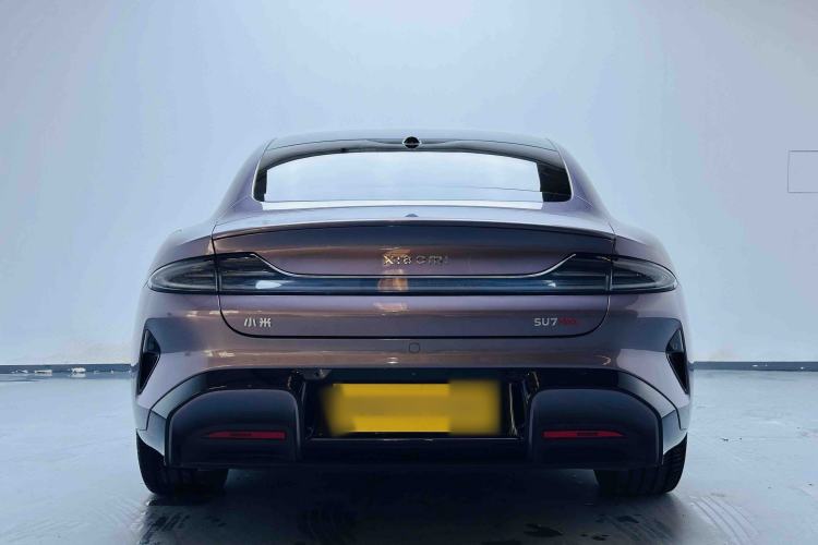 Used Xiaomi Auto SU7 2024 Four-Wheel Drive Ultra-Long Range Advanced Intelligent Driving Max Edition