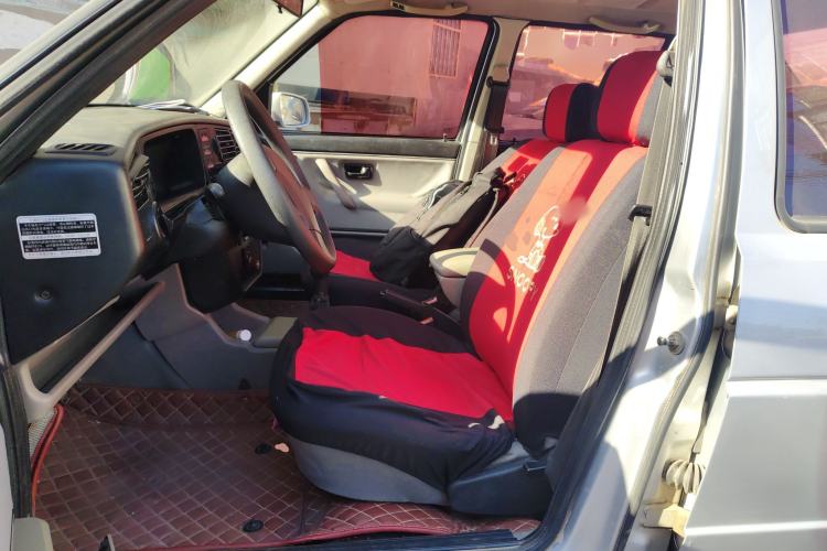 Used Volkswagen Jetta 2010 1.6L Partner Left Front Seat