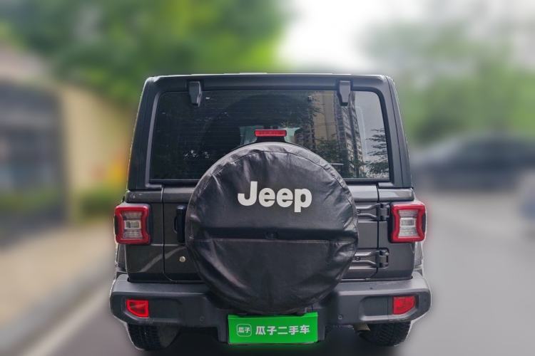 Used Jeep Wrangler 2019 2.0T Sahara 4-Door Version China V Standard
