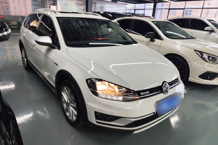 Used Volkswagen Golf 2019 1.8TSI Travel Edition