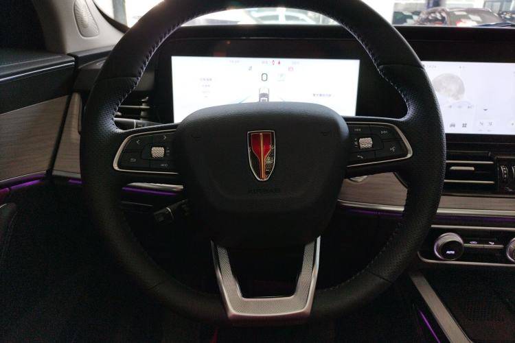 Used Hongqi HS5 2025 2.0T Two-Wheel Drive Flagship Pro Edition Steering Wheel