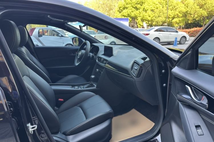 Used Mazda CX-4 2021 2.0L Automatic Two-Wheel Drive Blue Sky Exploration Edition
