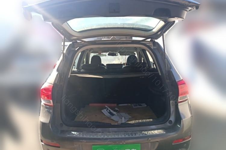 Used Haval H6 2013 Upgraded Model 1.5T Manual Two-Wheel Drive Elite Version