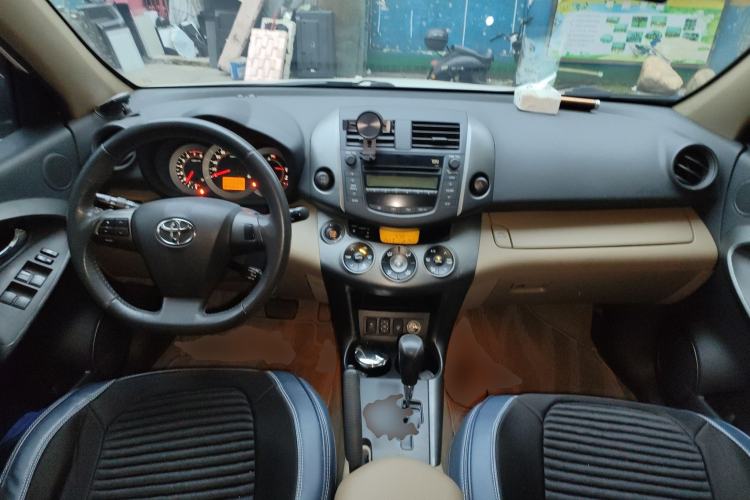 Used Toyota RAV4 2011 2.4L Automatic 4x4 Luxury Edition