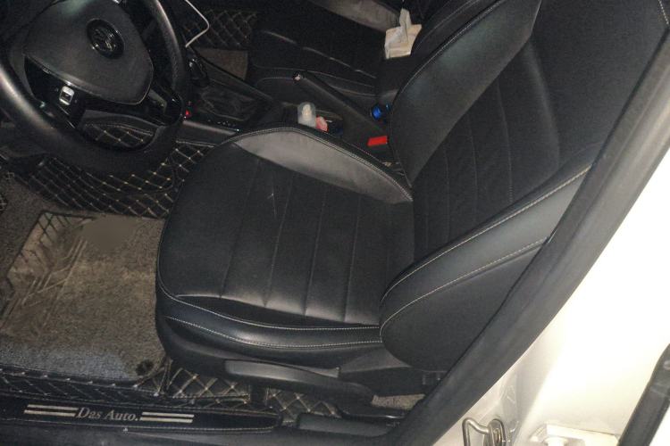 Used Volkswagen Lavida 2017 1.6L Automatic Comfort Edition Driver Seat