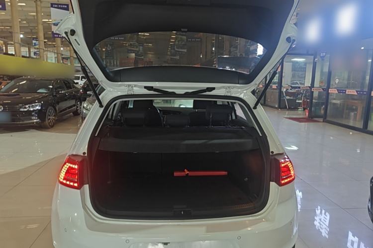 Used Volkswagen Golf 2015 1.6L Automatic Comfort Model