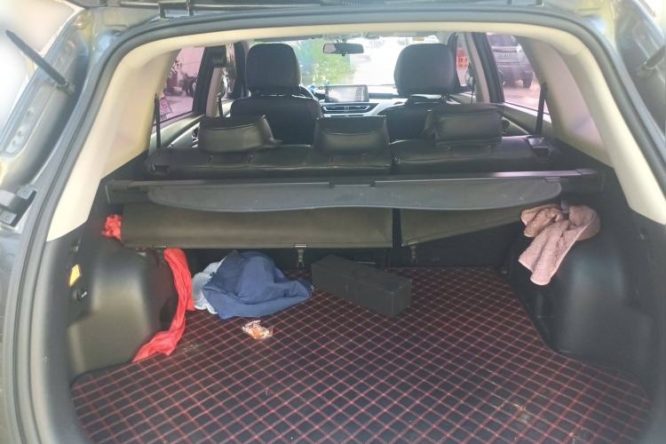 Used CHANGAN CS75 2018 280T Automatic Smart Edition China V-standard Trunk