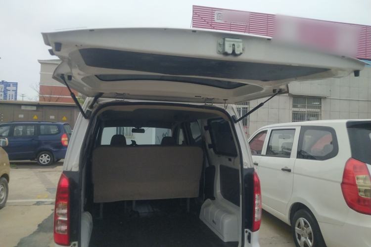 Used Wuling Hongguang V 2022 1.5L Jingqu Version Hydraulic Power Steering LAR Trunk