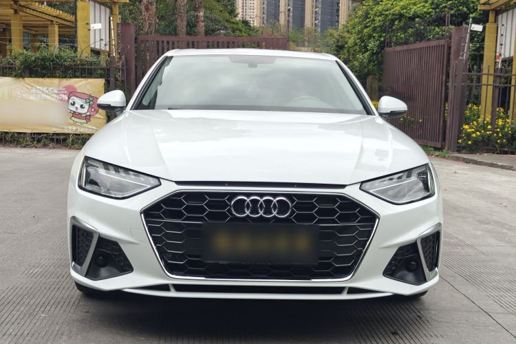 Used Audi A4L 2020 40 TFSI Luxury Dynamic Model
