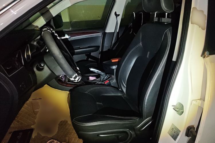 Used Zotye T600 2014 1.5T Manual Elite Edition Left Front Seat