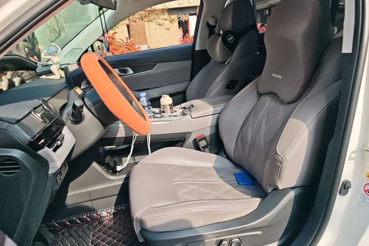 Used CHANGAN UNI-K iDD 2023 Smart Electric iDD 1.5T 135km Smart Leading Model Left Front Seat