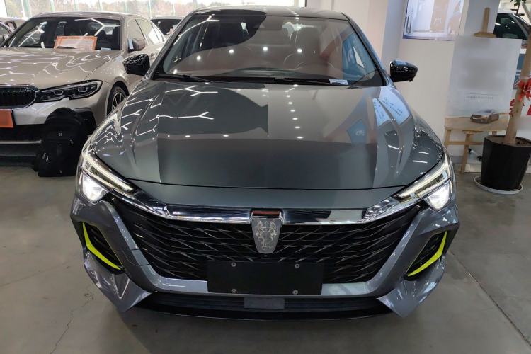 Used Roewe i6 MAX 2020 300TGI Automatic Cool & Stylish Skyroof Edition
