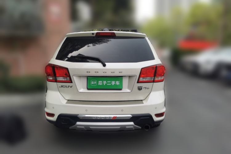 Used Dodge Journey 2013 2.4L Two-Wheel Drive Luxury Version
