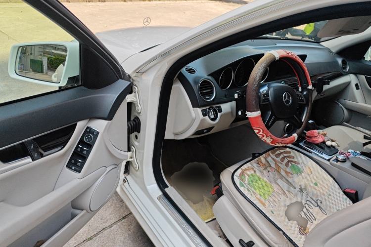 Used Mercedes-Benz C-Class 2013 C 180 Classic Grand Edition