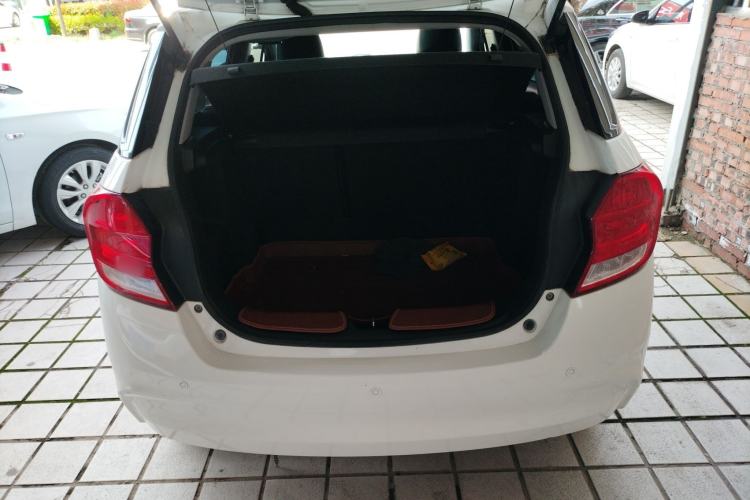 Used Chevrolet Lova RV 2016 1.5L Automatic Smart Drive Edition Trunk